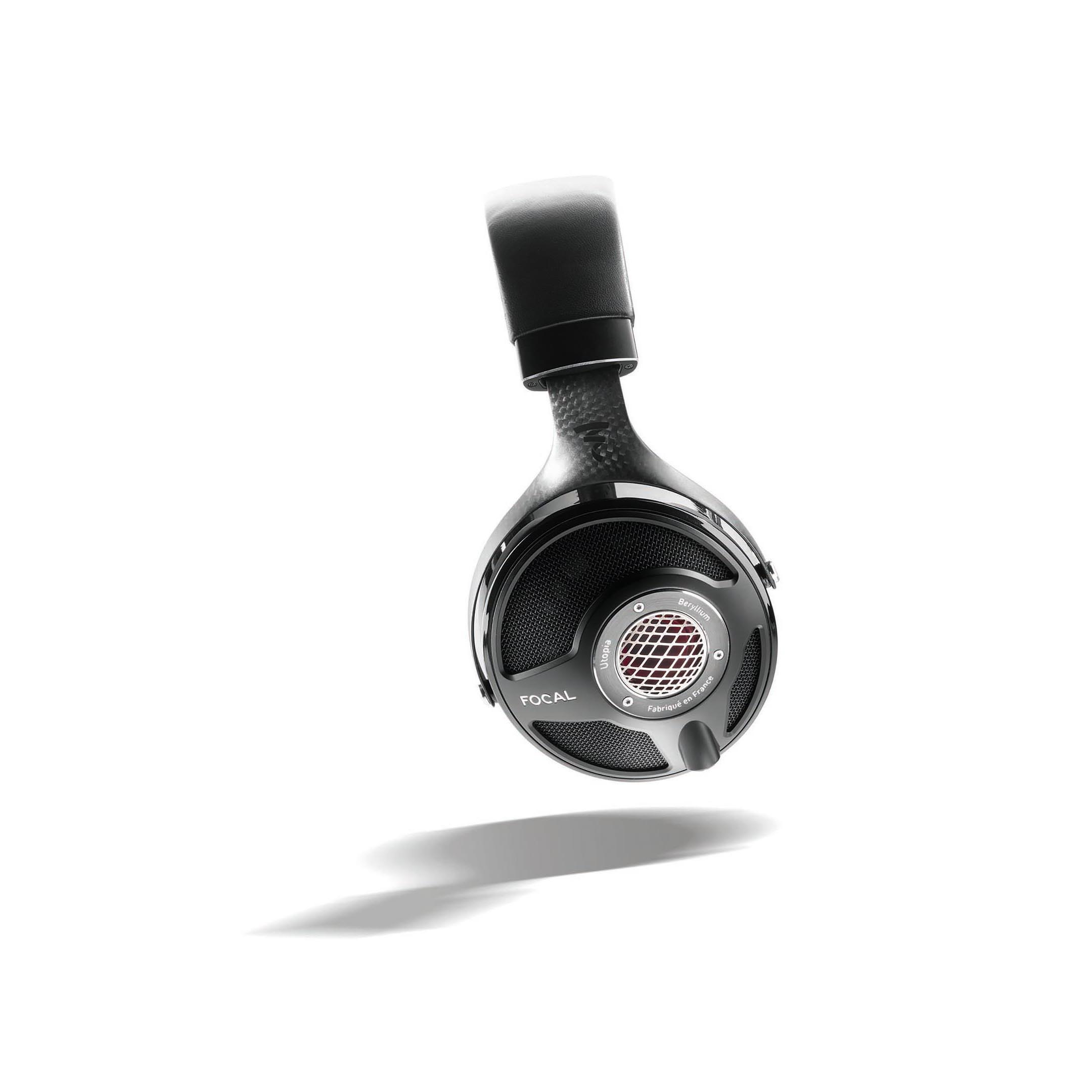 Utopia_Casque_Med_2K